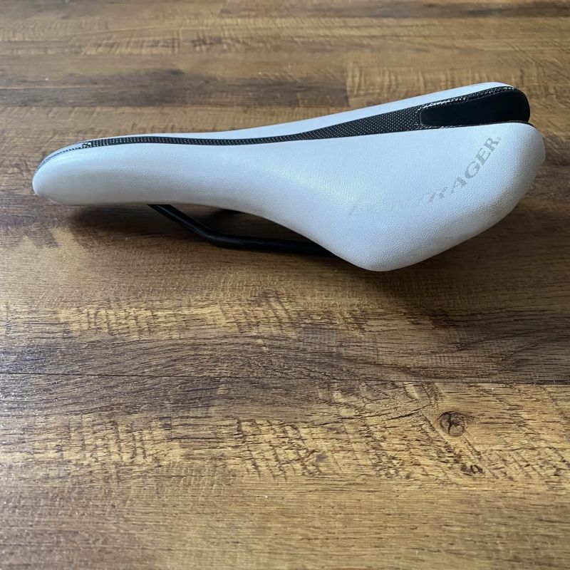 sedlo Bontrager Affinity 2