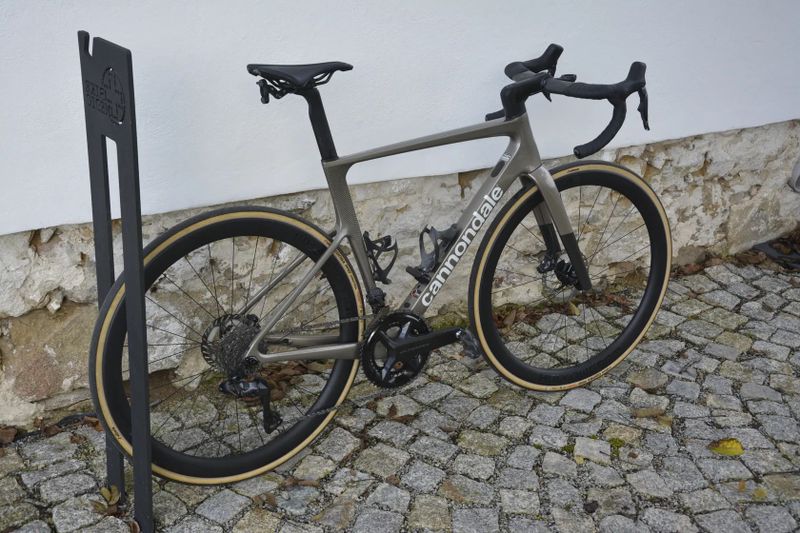CANNONDALE SUPERSIX EVO CARBON 2 54cm M test 100% stav