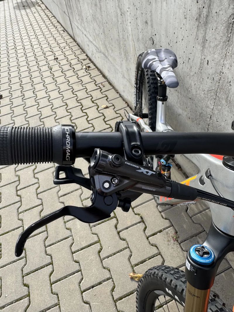 Absolutní pecka - Pivot Firebird 29 Pro XT/XTR, vel. M + komplet nová kola!