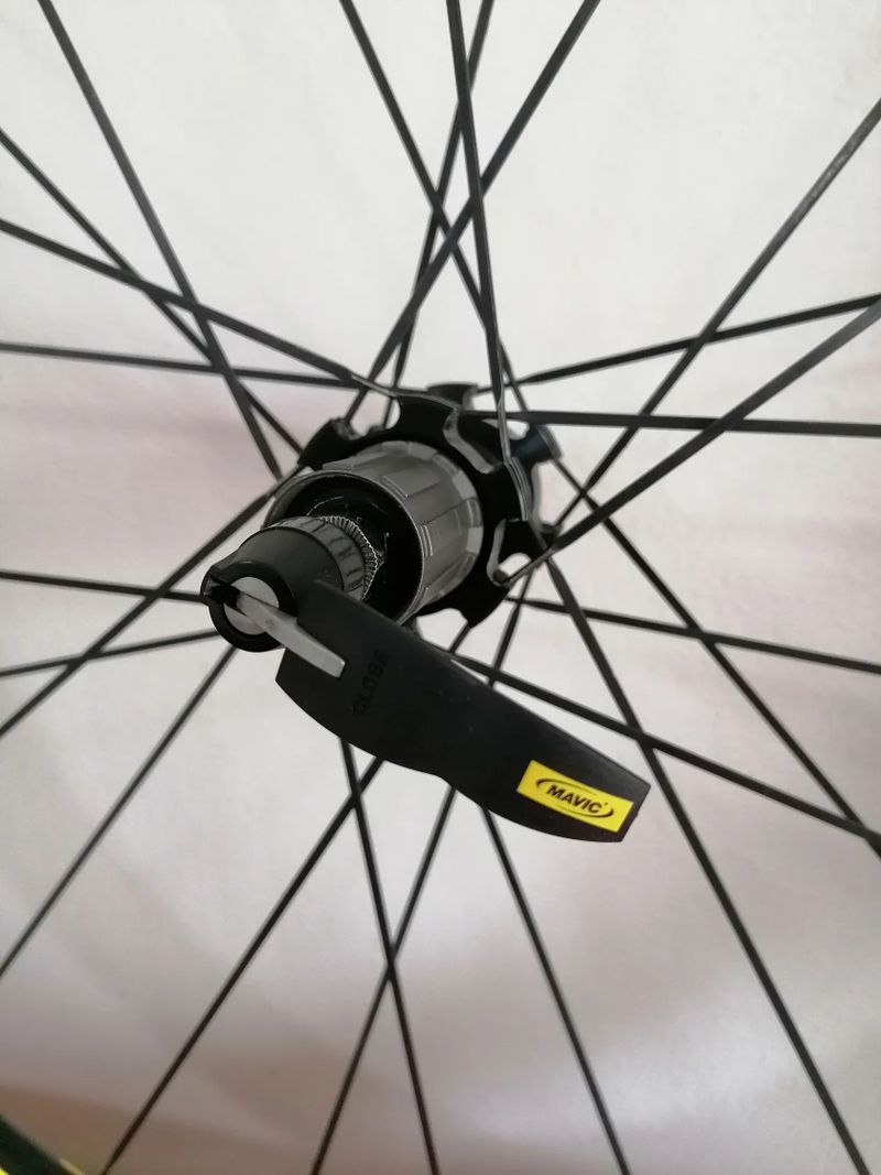 Kola Mavic Crossride 26 "