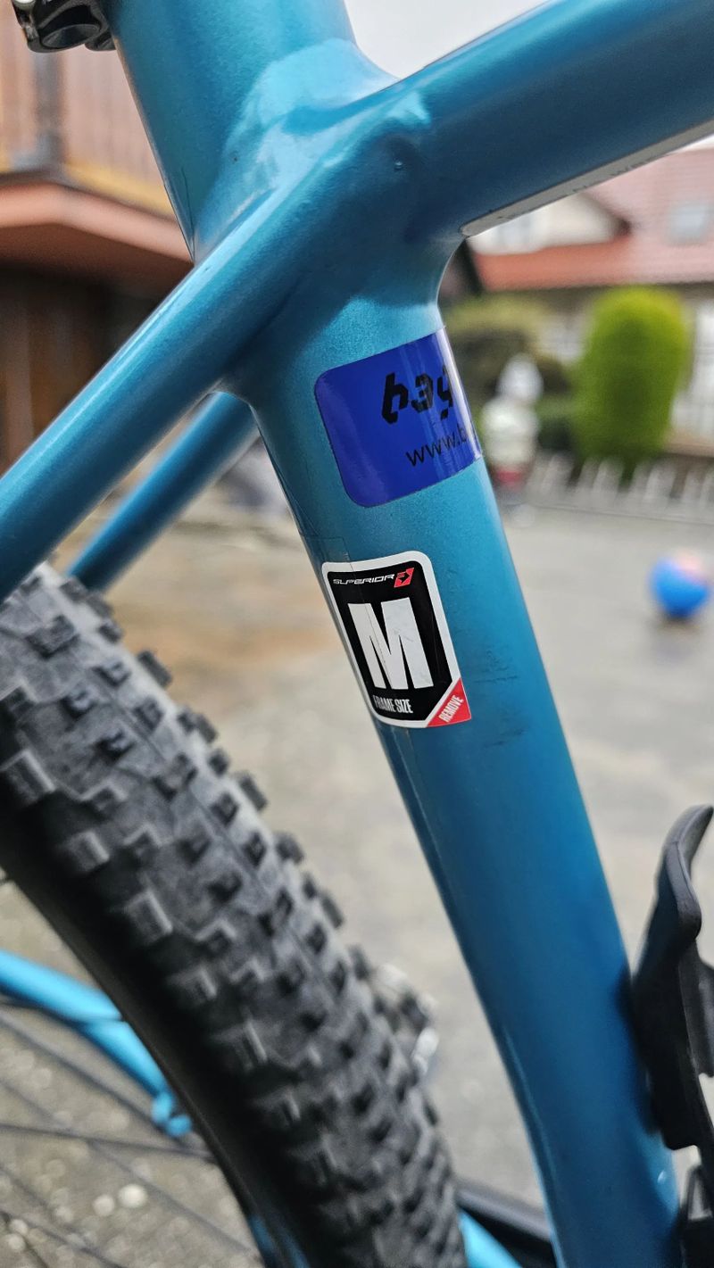 Prodám Superior XP909 29" AL