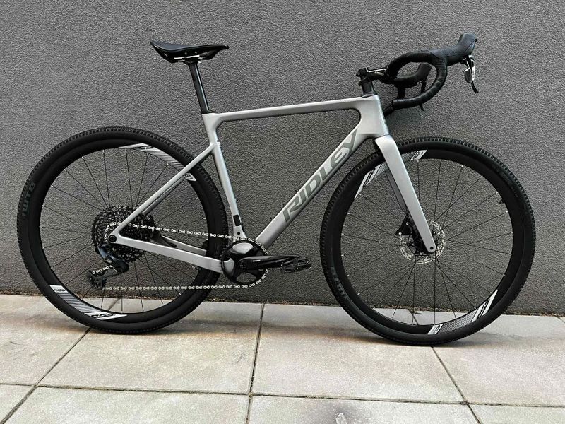 Gravel kolo Ridley Astr Empress Grey/Anthracite Metallic vel. S(M)