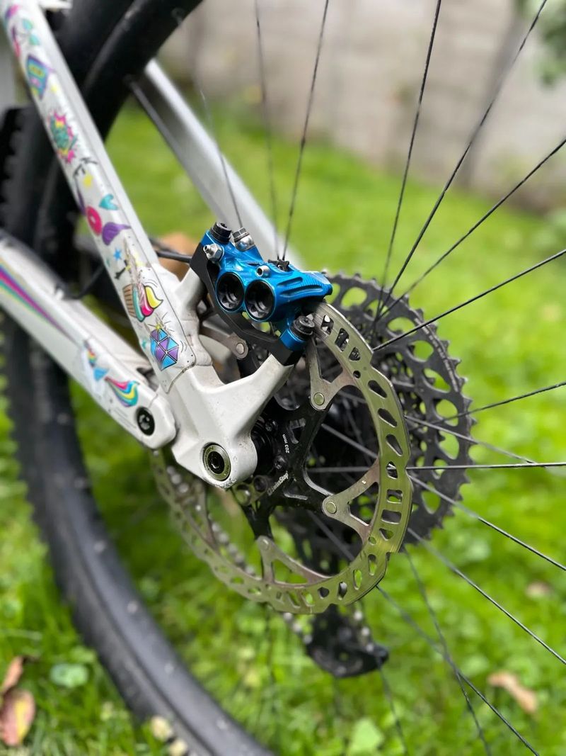 Radon Deft 9.0 carbon Bosch Gen4 Smart + celkový upgrade