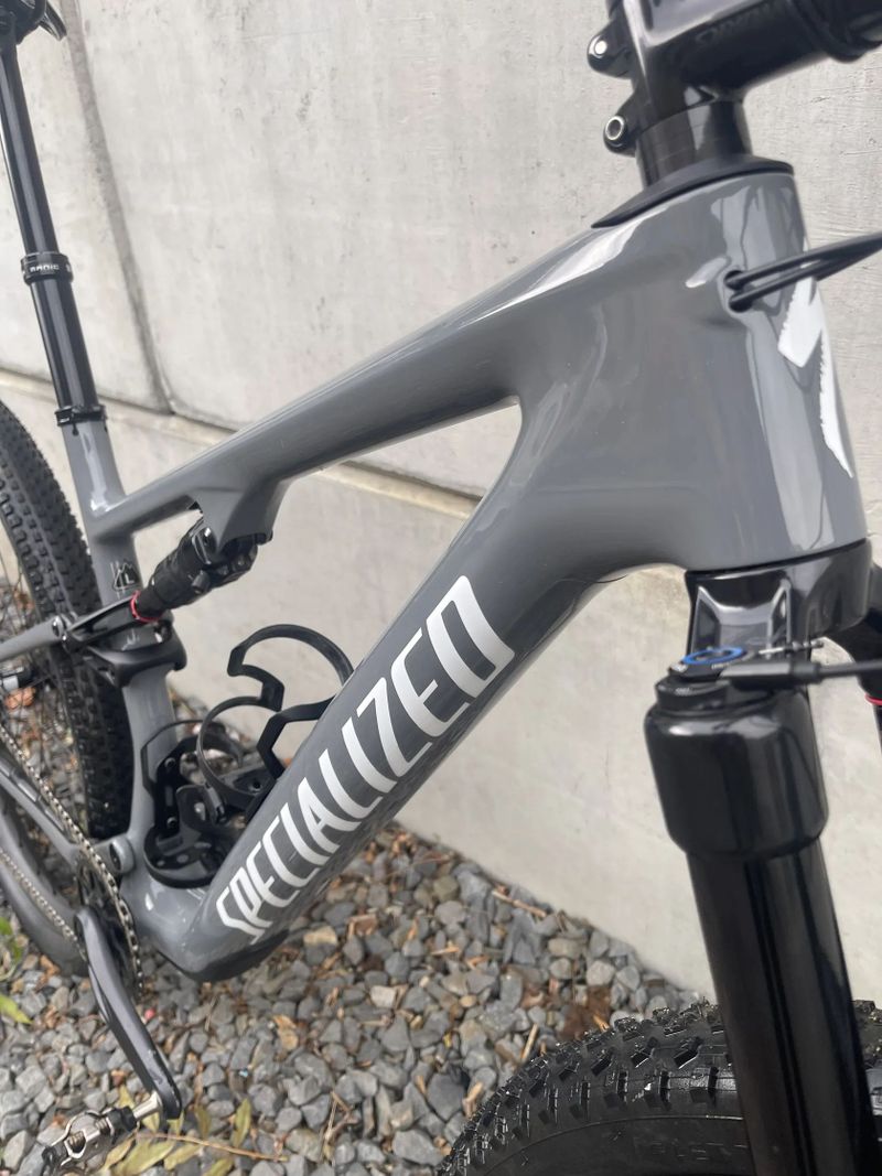 Specialized Epic 8
