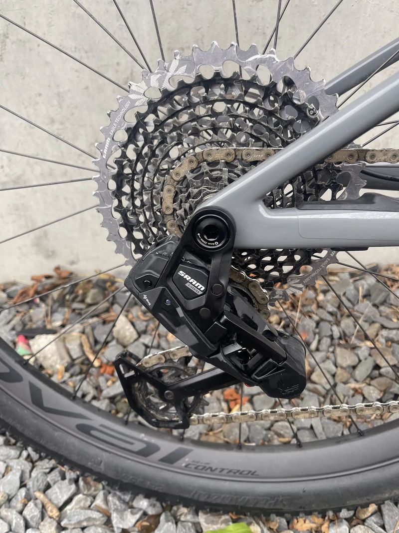 Specialized Epic 8