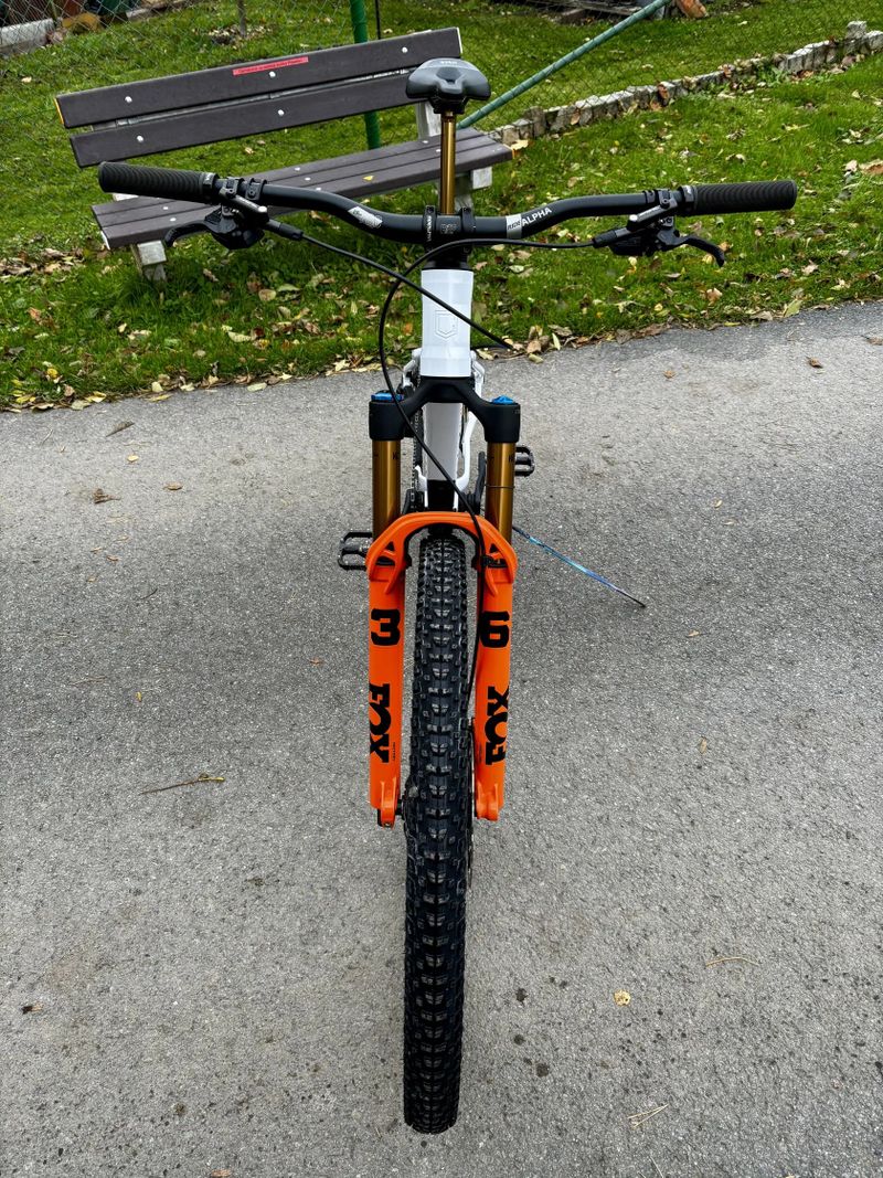 Commencal META HT V3 SIGNATURE PURE WHITE 2026