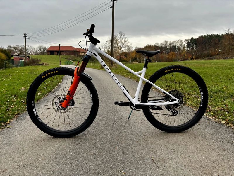 Commencal META HT V3 SIGNATURE PURE WHITE 2026