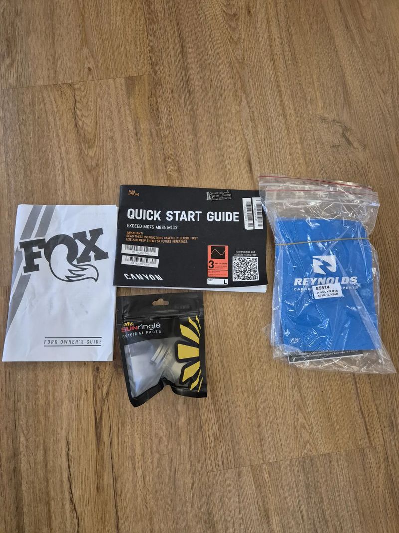 Canyon Canyon Exceed CF7 - karbon kola