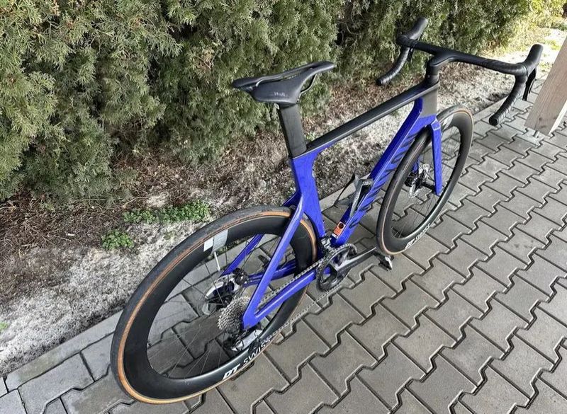 Canyon AEROAD CF SLX 8 DI2