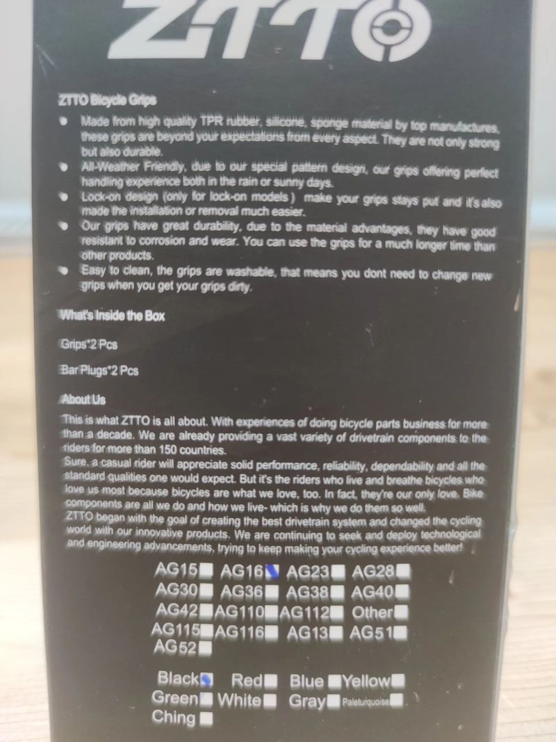 Nové gripy + sada na opravu pneu