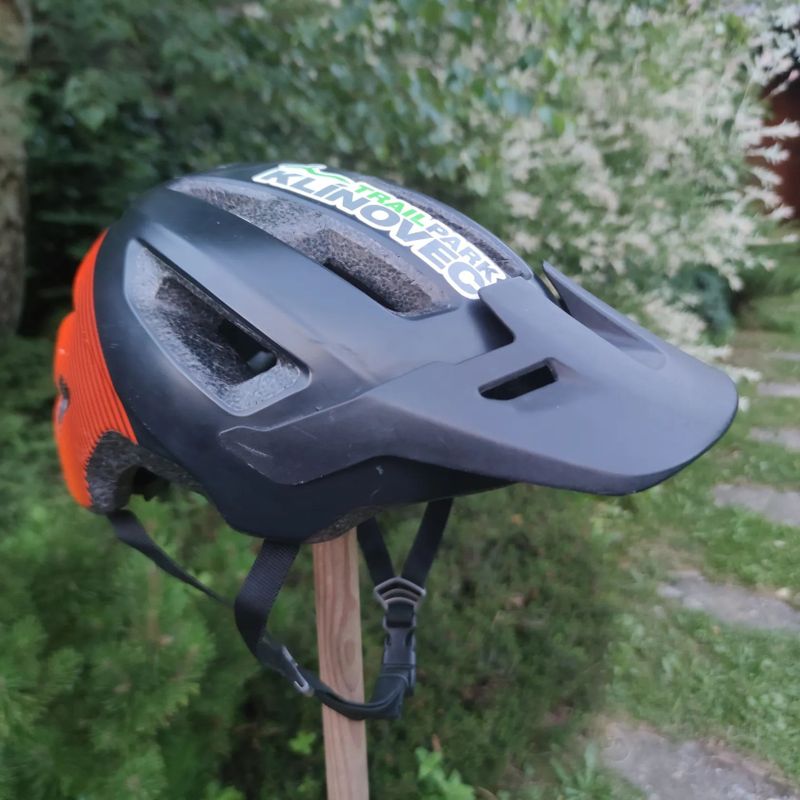 MTB Přilba BELL na horské/enduro kolo