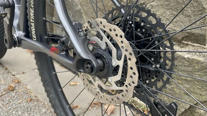 Karbonové horské kolo Merida 2022