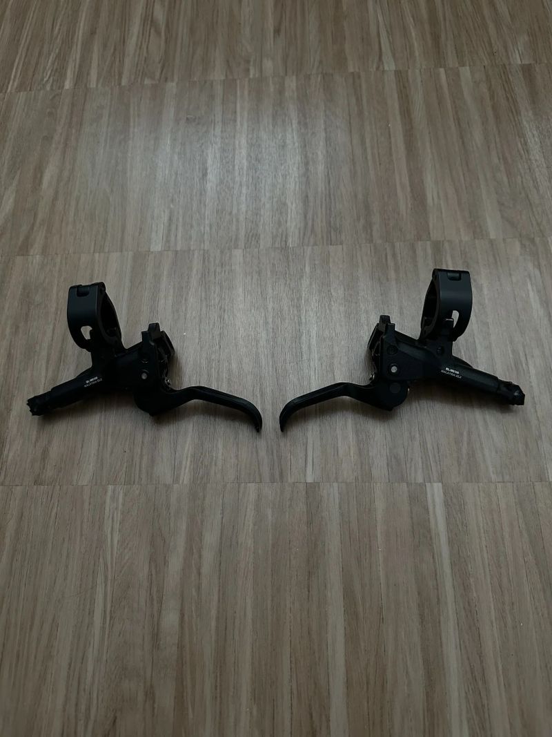 Brzdové páky Shimano deore