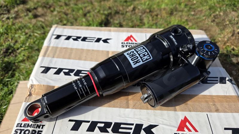 Rock Shox Super Deluxe Ultimate Trunnion 185x55 mm