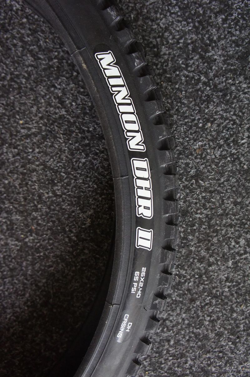 Maxxis Minion DHR II Super Tacky 26" x 2,4"