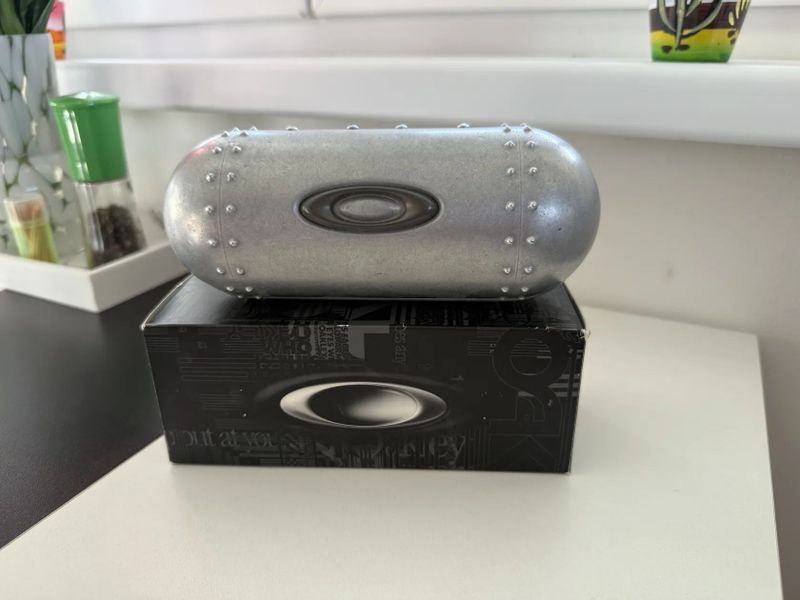 Oakley Holbrook Metal Moto GP 