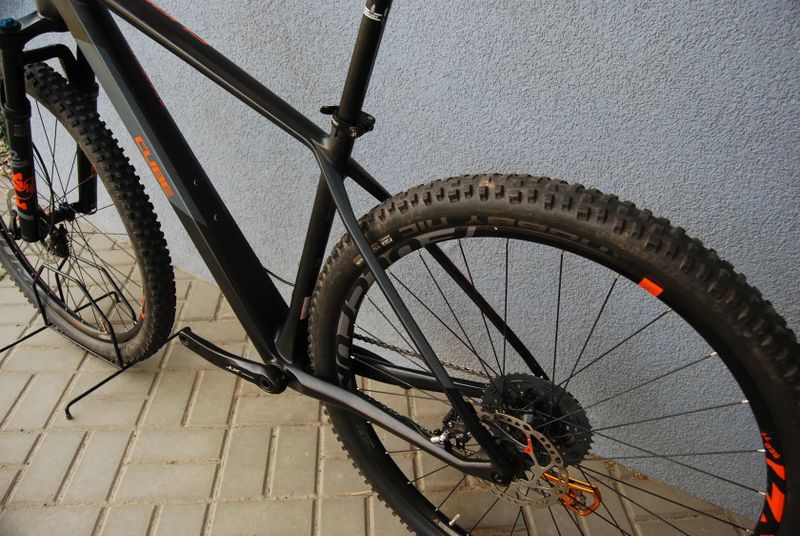 Cube Reaction 29 Carbon L