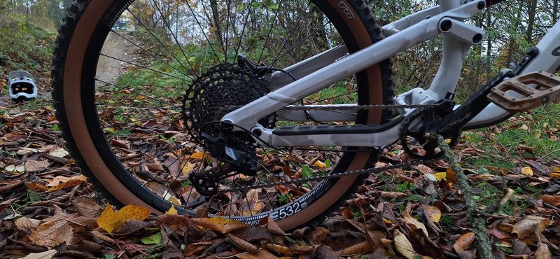 Canyon Torque5 al (mullet) L Enduro/Freeride kolo