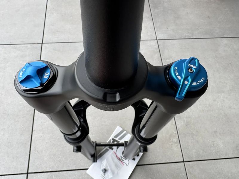 Vidlice Fox 36 Performance GRIP 150mm 29"