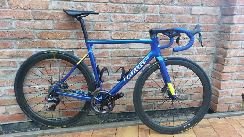 Prodám profi silniční kolo Wilier Shimano Dura - Ace Di2