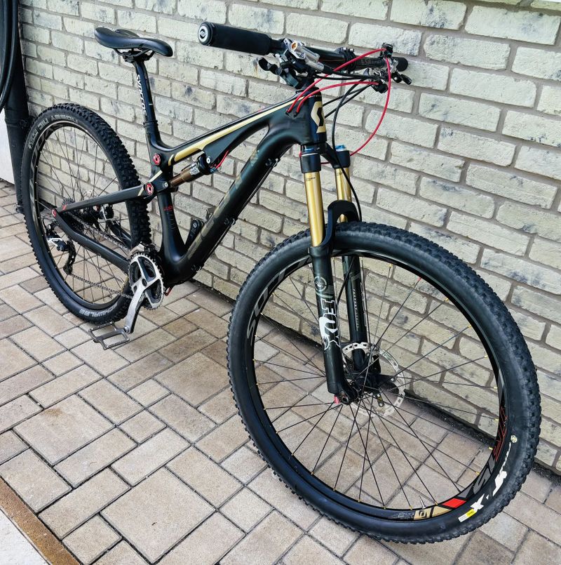 Scott Genius 900 Premium 29" velk M, XTR, celokarbon velkost M