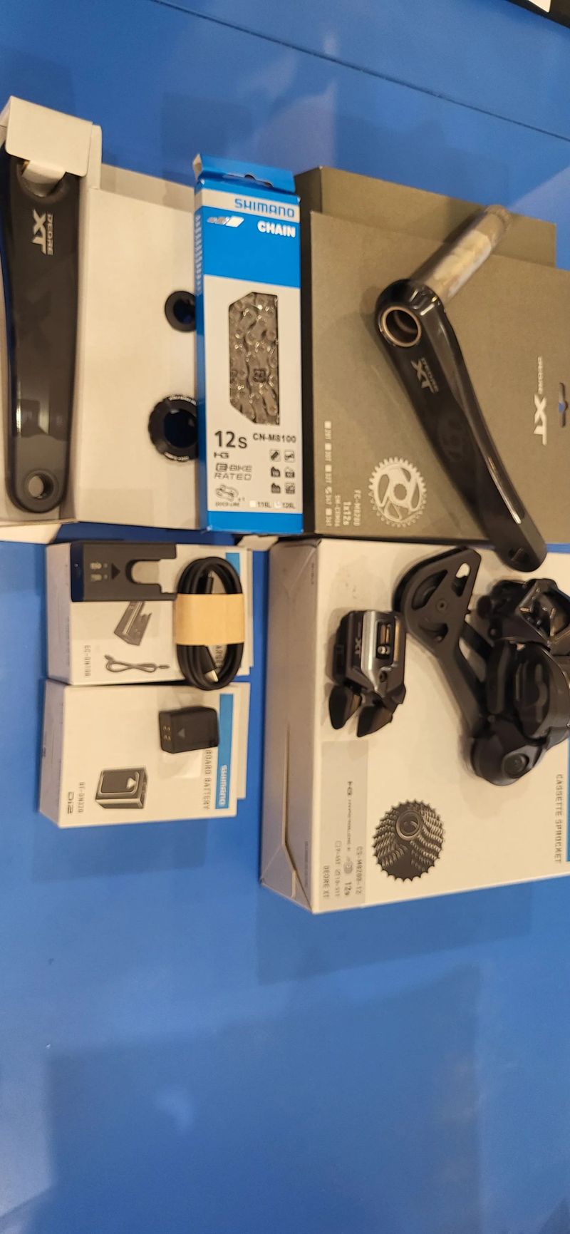 NOVÁ BEZDRÁTOVÁ SHIMANO SADA XT 8250 +KLIKY XT+KAZETA XT+ŘETEZ