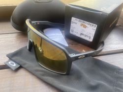 Oakley více modelů