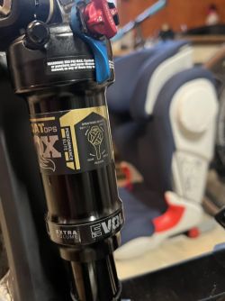 Tlumič FOX Float DPS Performance Elite 190x45