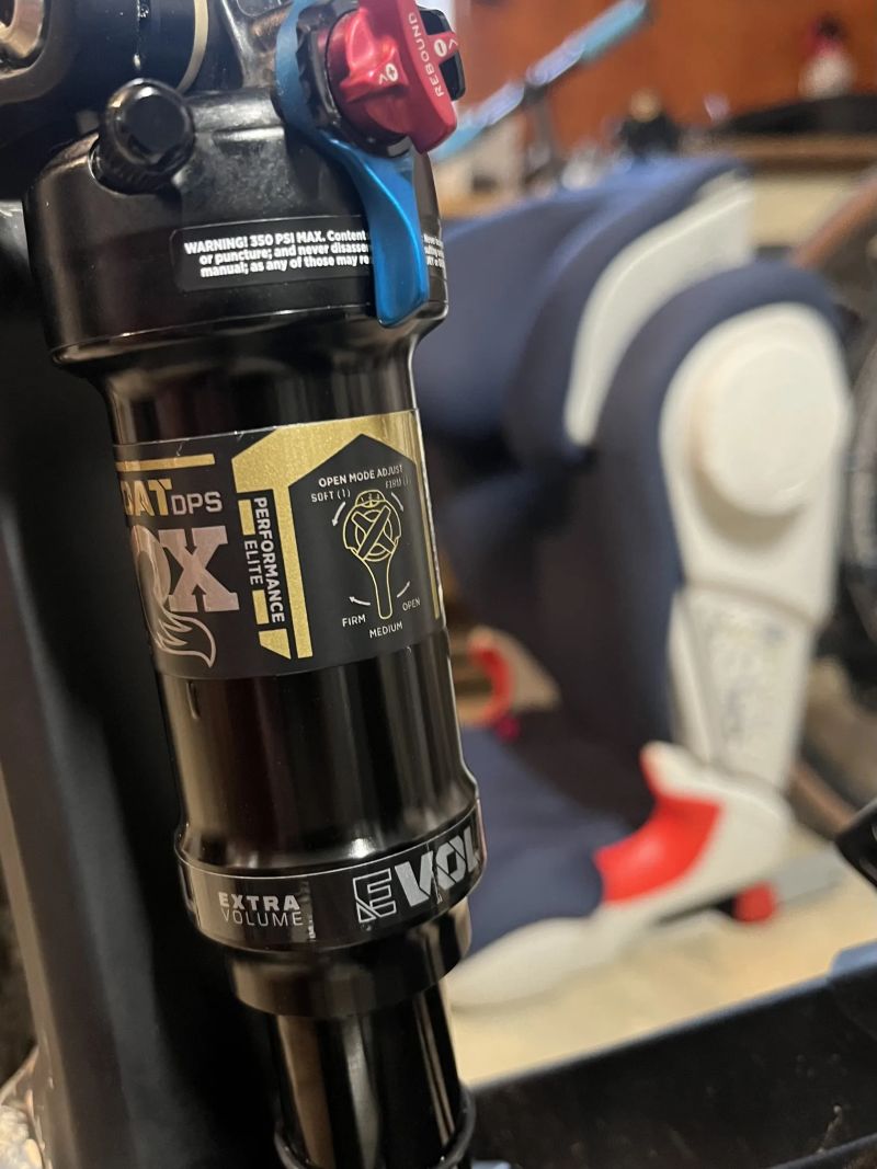 Tlumič FOX Float DPS Performance Elite 190x45