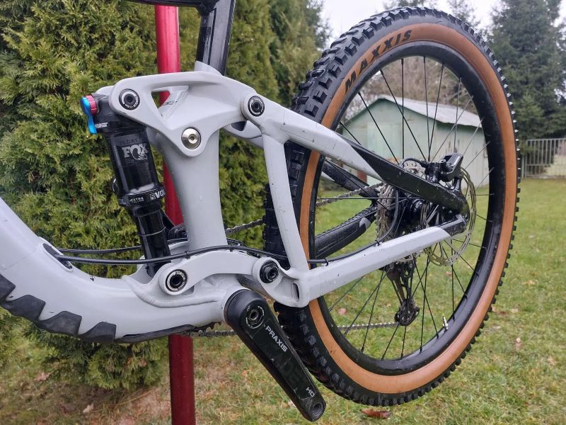 Giant Trance X 3, vel. S, 27.5", 160/145 zdvih Rockshox/Fox, Shimano, pro výšku od 140cm, bezduše