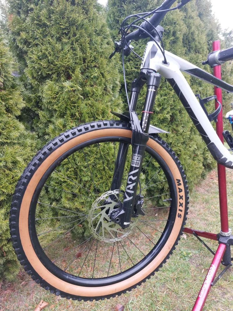 Giant Trance X 3, vel. S, 27.5", 160/145 zdvih Rockshox/Fox, Shimano, pro výšku od 140cm, bezduše