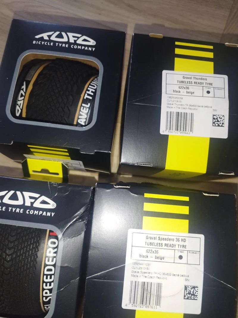 Gravel pláště tufo