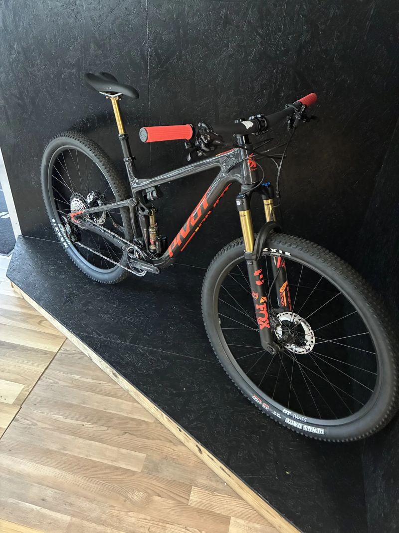 Pivot Cycles Pivot Mach 4SL Pro XT /XTR Live 