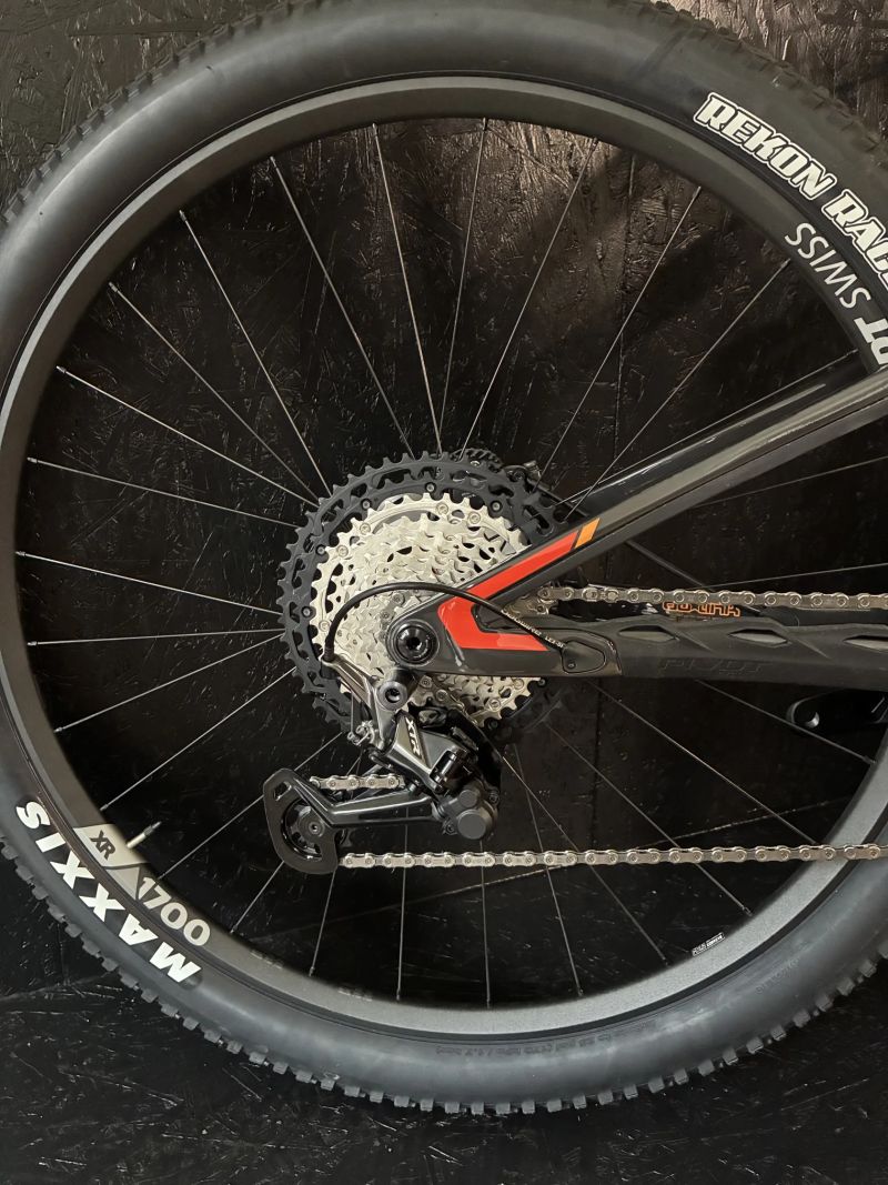 Pivot Cycles Pivot Mach 4SL Pro XT /XTR Live 