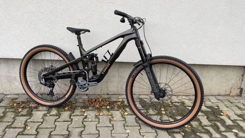 Zánovní kola Trek Slash 9.8 Gen 6 T-type 