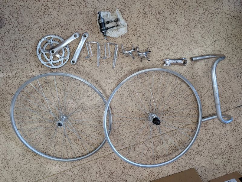 Prodám více dílů na retro kolo