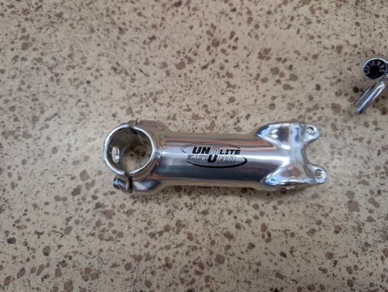 Prodám více dílů na retro kolo