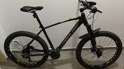 Trailový hardtail Leader Fox Belmont 27,5+
