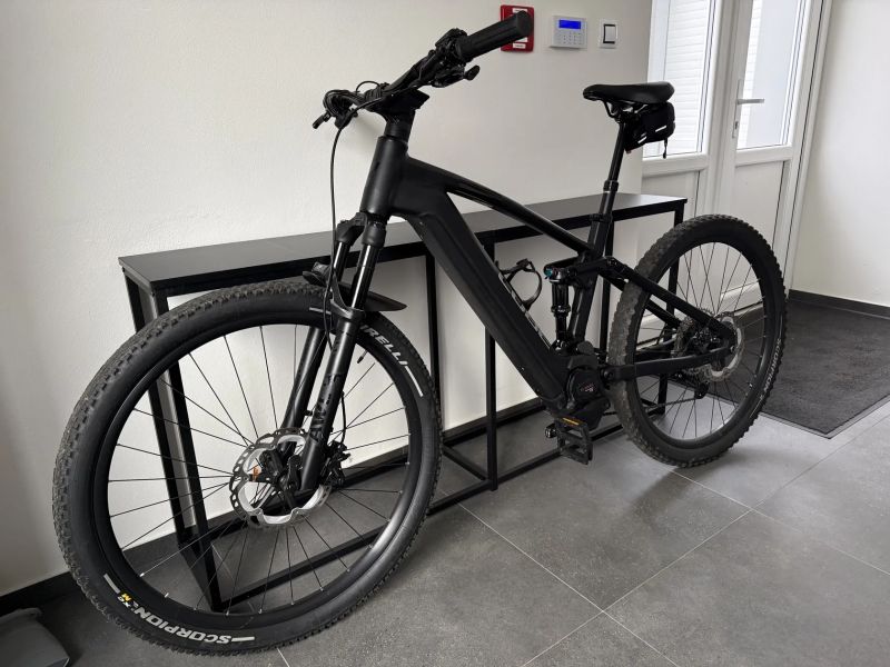 Cube Stereo hybrid 120 SLX 750, vel. L black n'metal