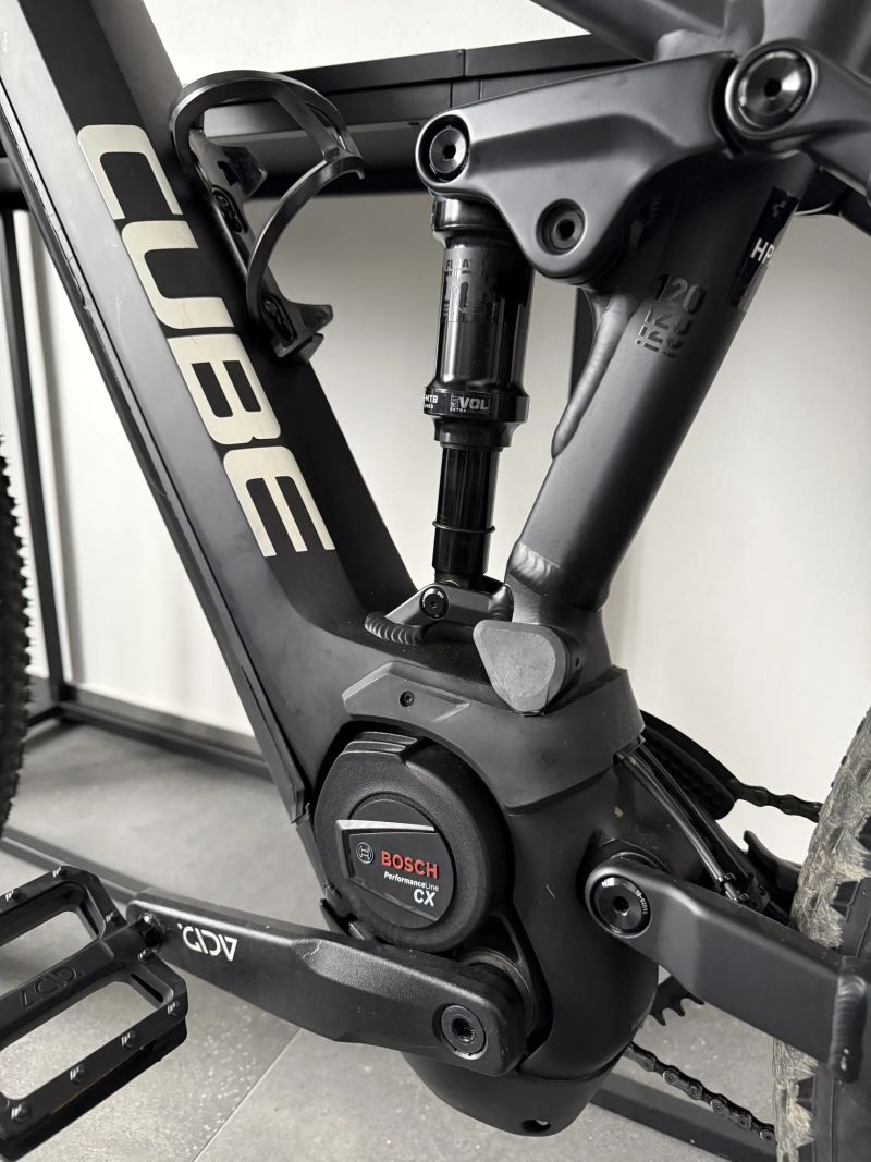 Cube Stereo hybrid 120 SLX 750, vel. L black n'metal