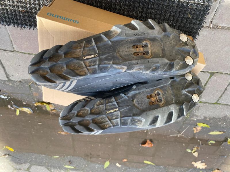 Zimní tretry - Shimano SH-MW500