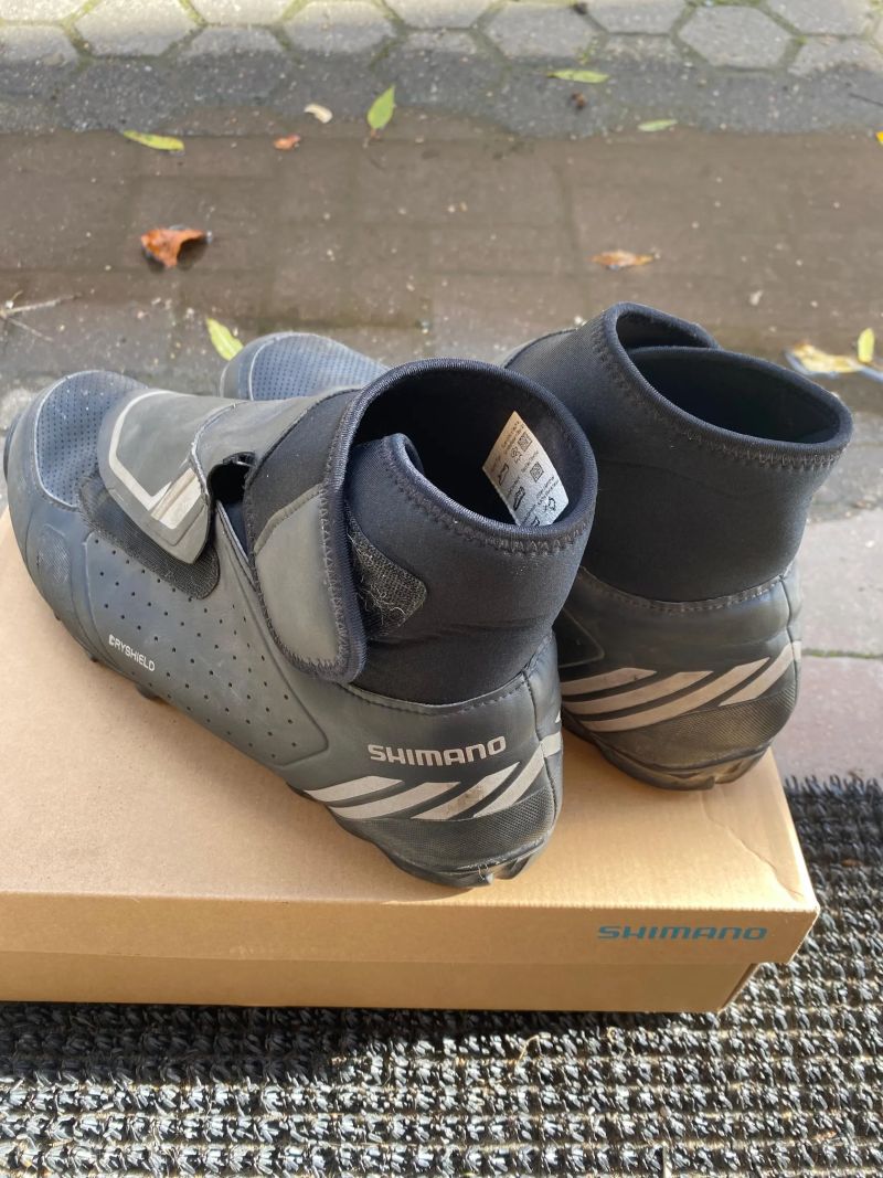 Zimní tretry - Shimano SH-MW500