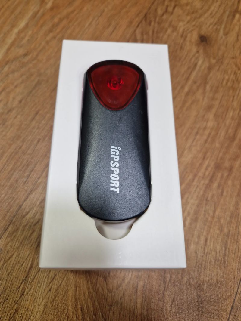 Prodám radar IGPSPORT SR30