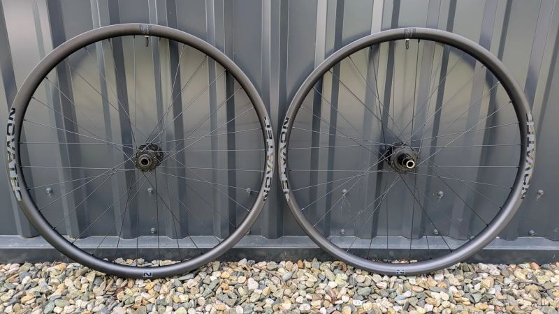 Karobonové výplety 29" Novatec M30