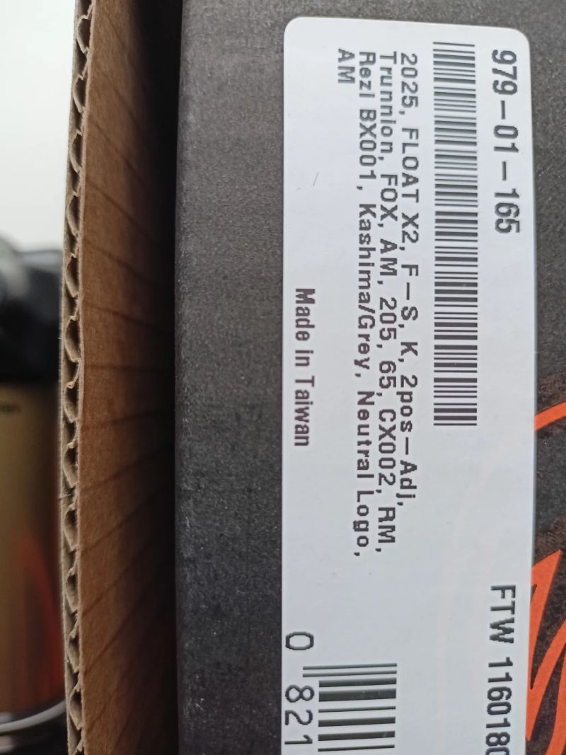 Tlumič Fox Float X2 Factory 205x65 mm