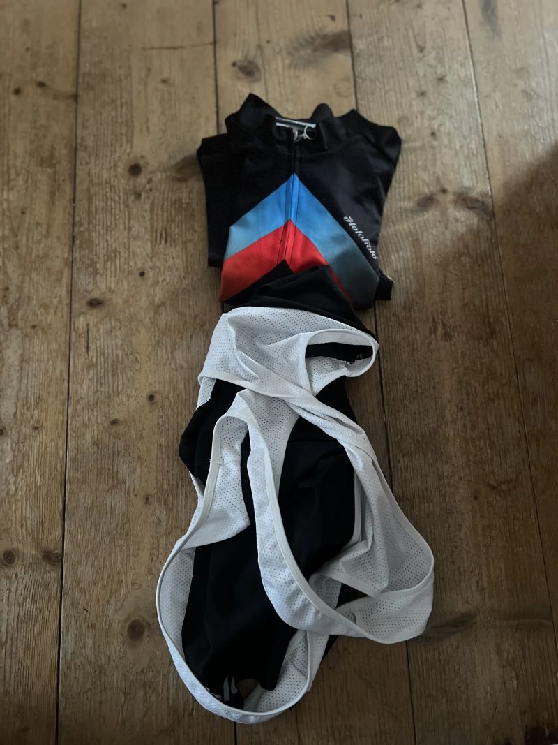 Cyklistické komplety - Kalas, Holokolo, Poc