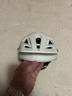 Trailová přilba R2 2.0