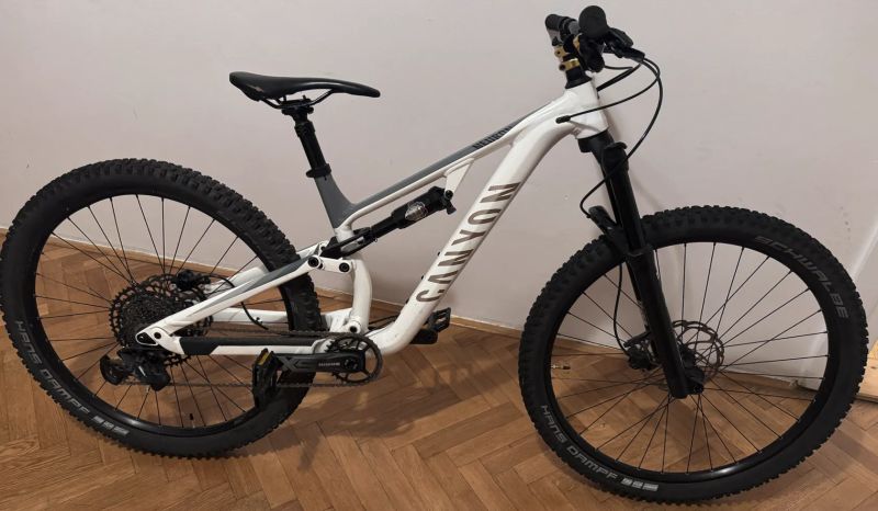 Canyon Neuron Young hero (XS)