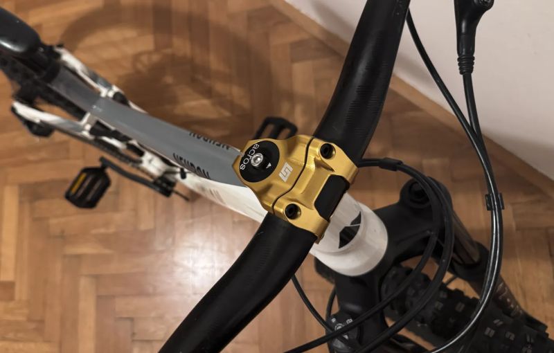 Canyon Neuron Young hero (XS)