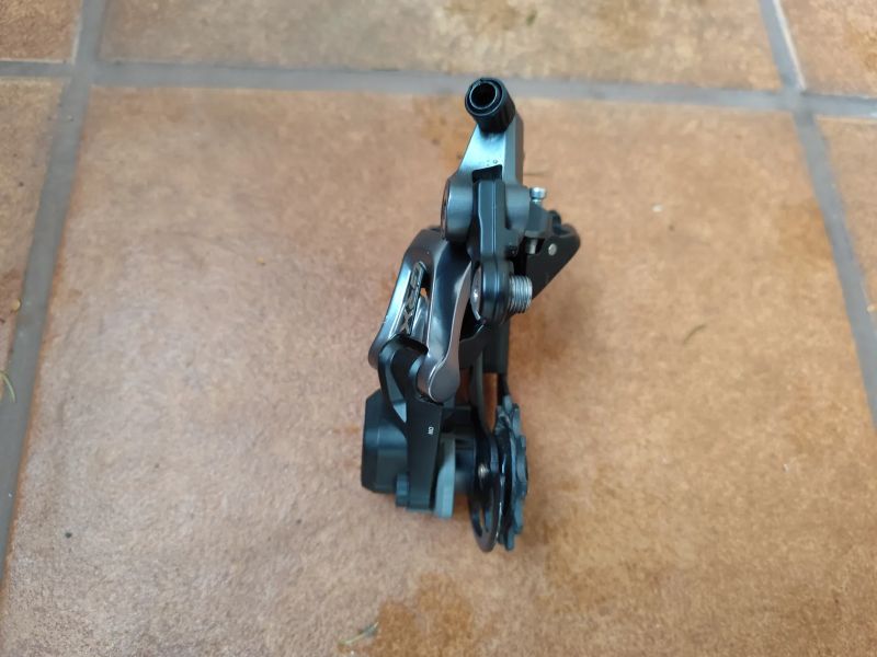 Prodám přehazovačku Shimano GRX RD-RX 812, 1x11 sp.